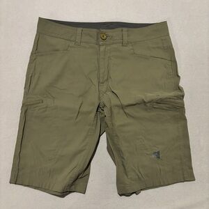 Eddie Bauer First Ascent Short 34 Olive‎ Green Outdoor Hiking Casual Lightweight